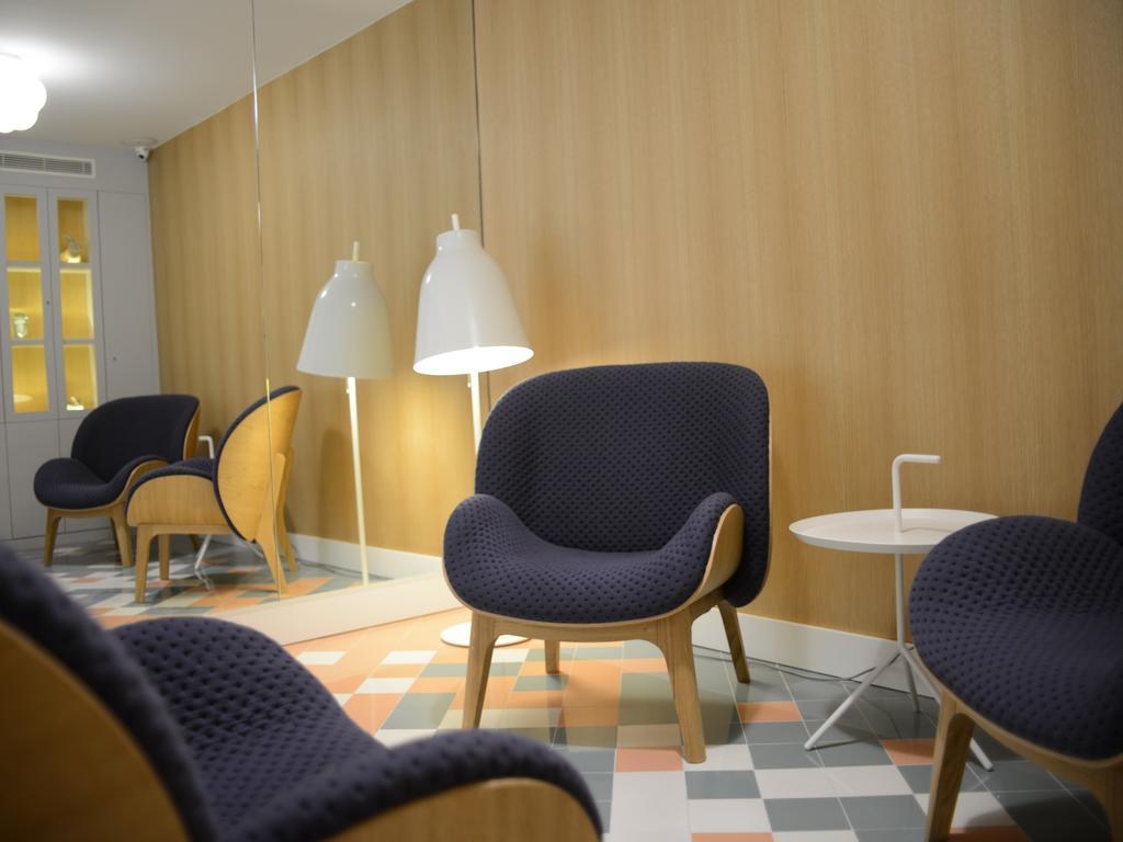 Le Lapin Blanc Hotel Parijs