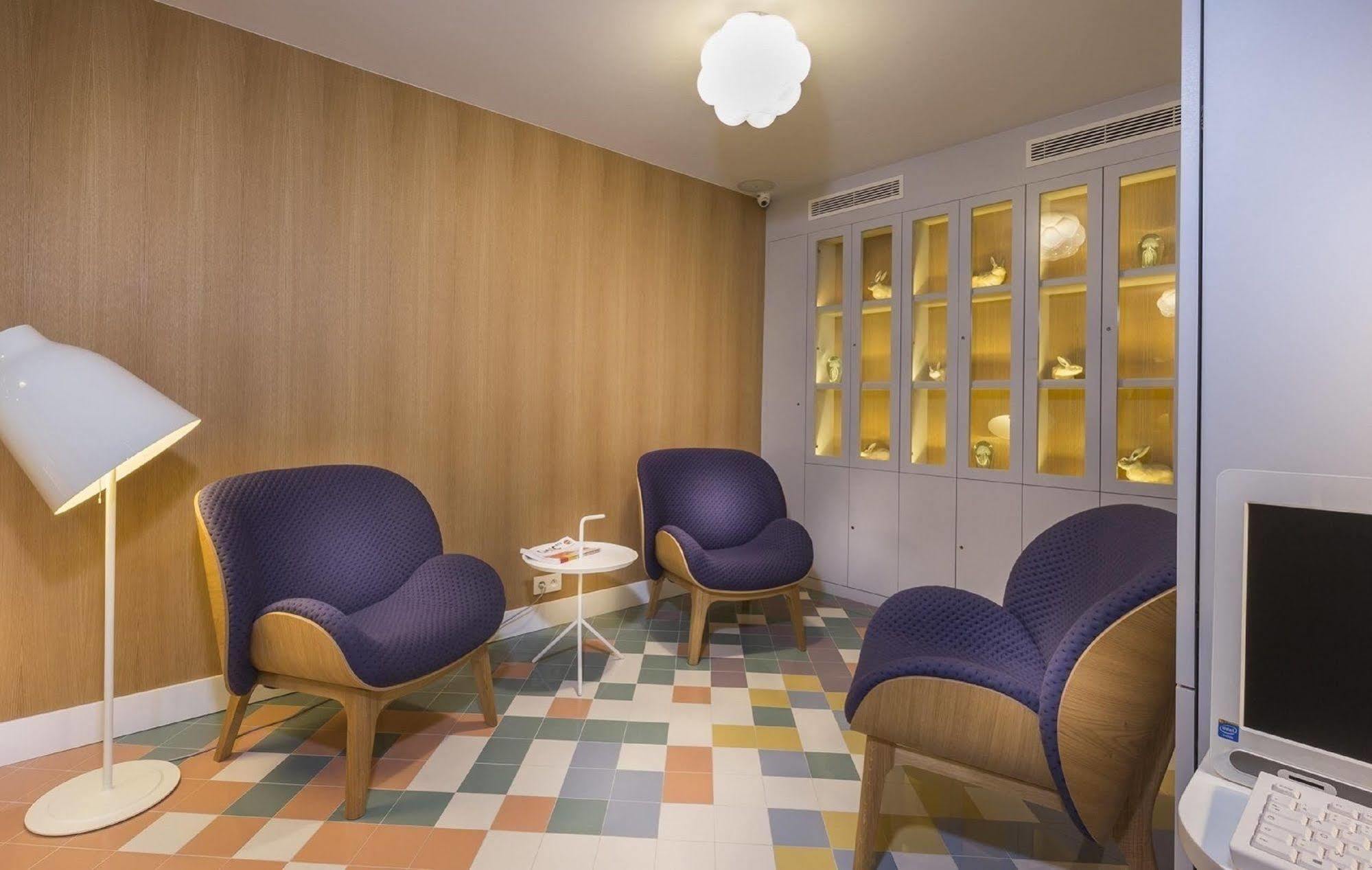 Le Lapin Blanc Hotel Parijs