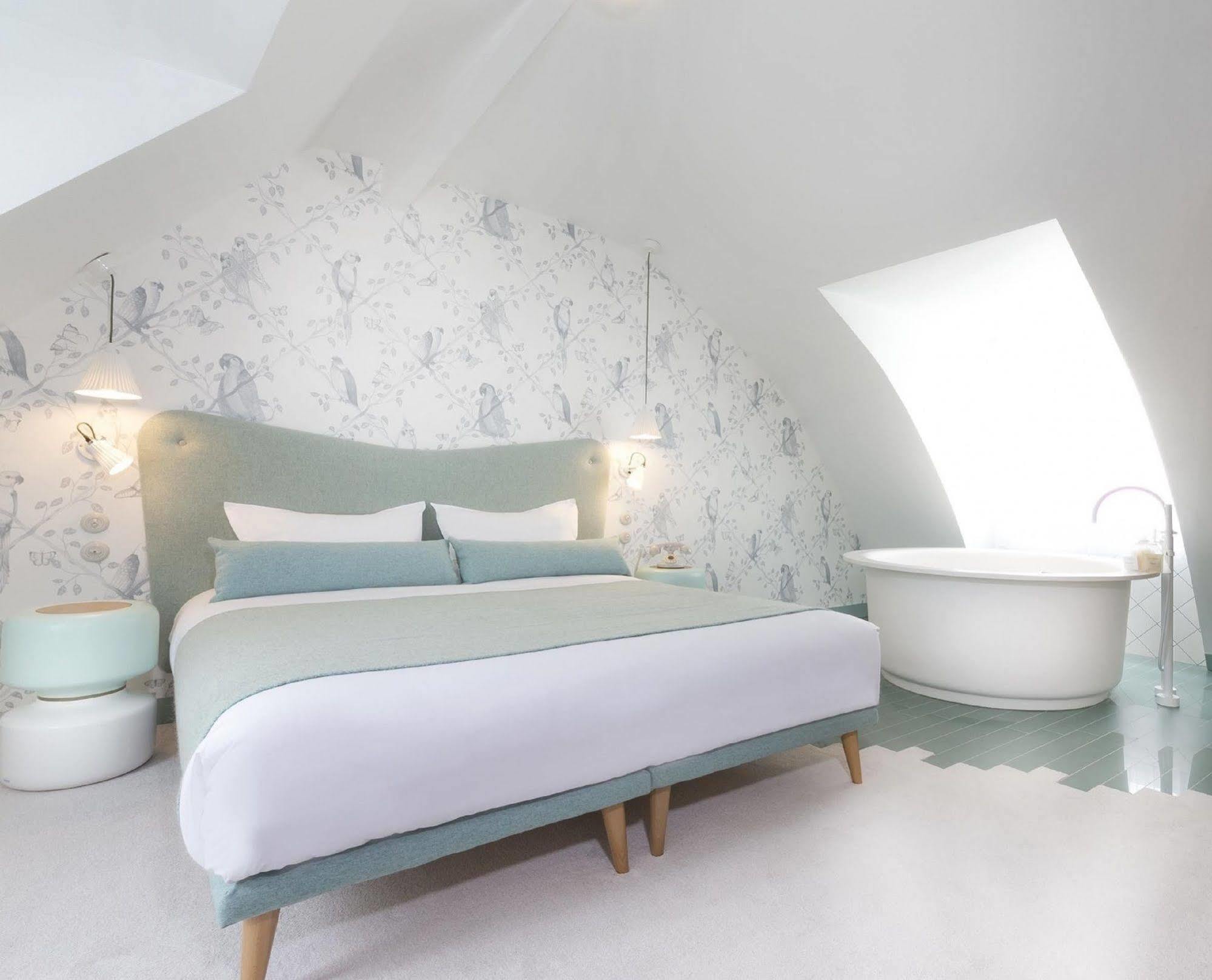 Le Lapin Blanc Hotel Parijs